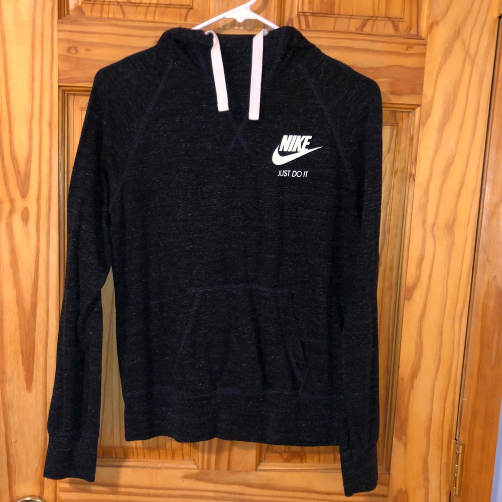 LIGHT NIKE HOODIE